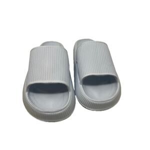 Generic Store Brand White Slides Womans L 9/10